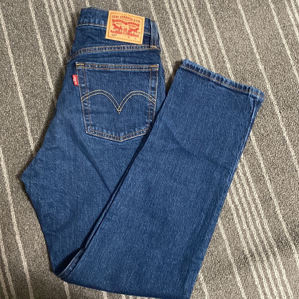 Levis 501 jeans